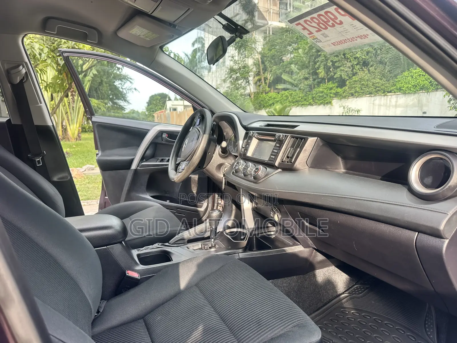 Toyota RAV4 2017 Gray
