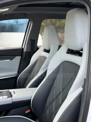Changan CS75 2023 White