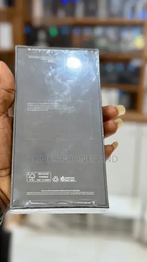 New Samsung Galaxy S24 Ultra 256 GB Gold