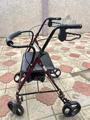 Walker Rollator | Strong • Reliable • Comfortable • Easy to Use