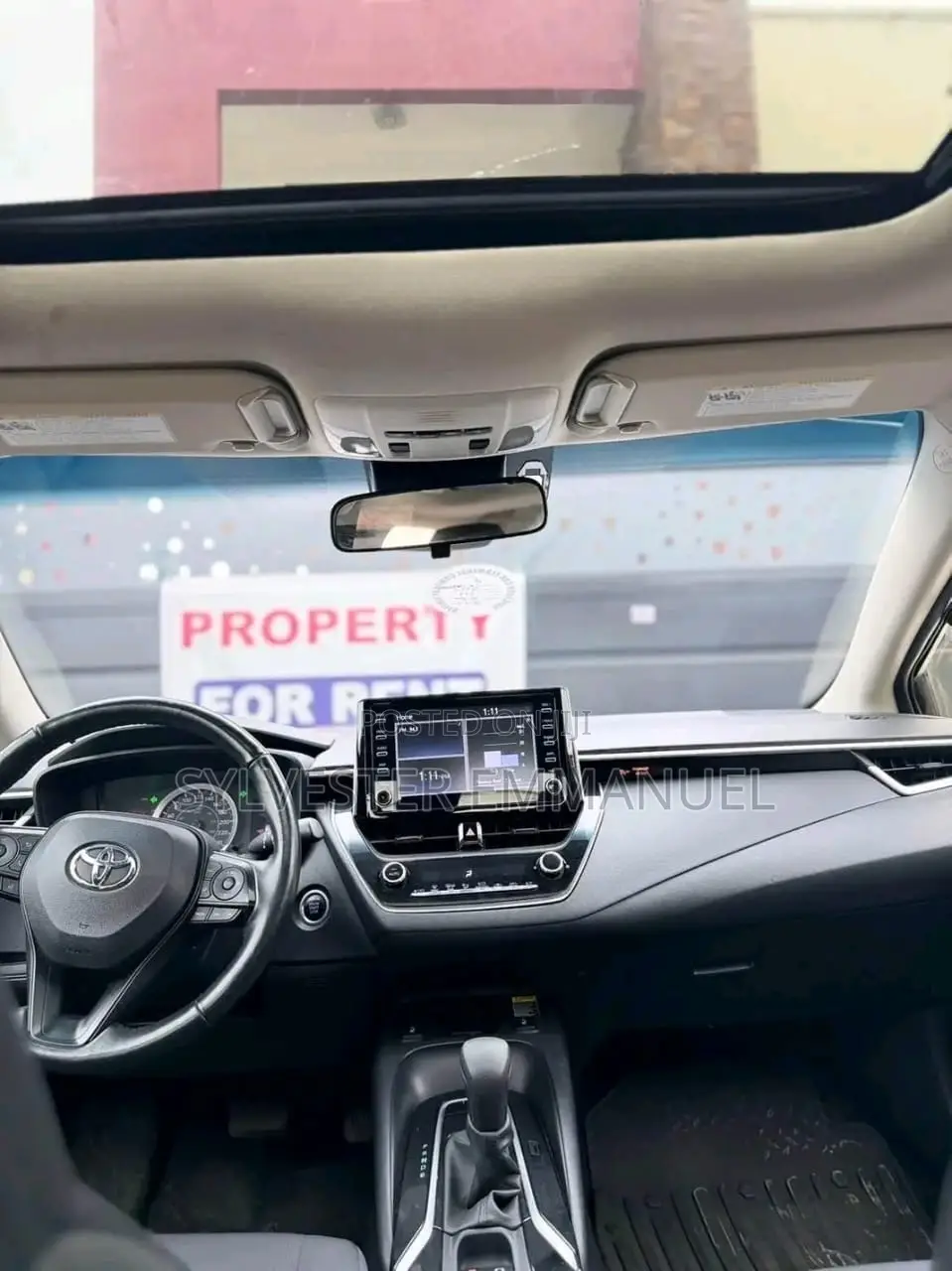 Toyota Corolla LE 2021 Brown