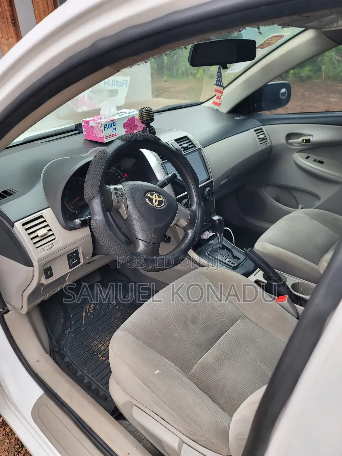 Toyota Corolla 2013 White