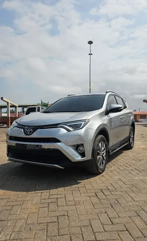 Toyota RAV4 2018 Silver