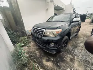 Toyota Land Cruiser 4.5 V8 GXR 2009 Black