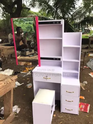 Slide Dressing Mirror