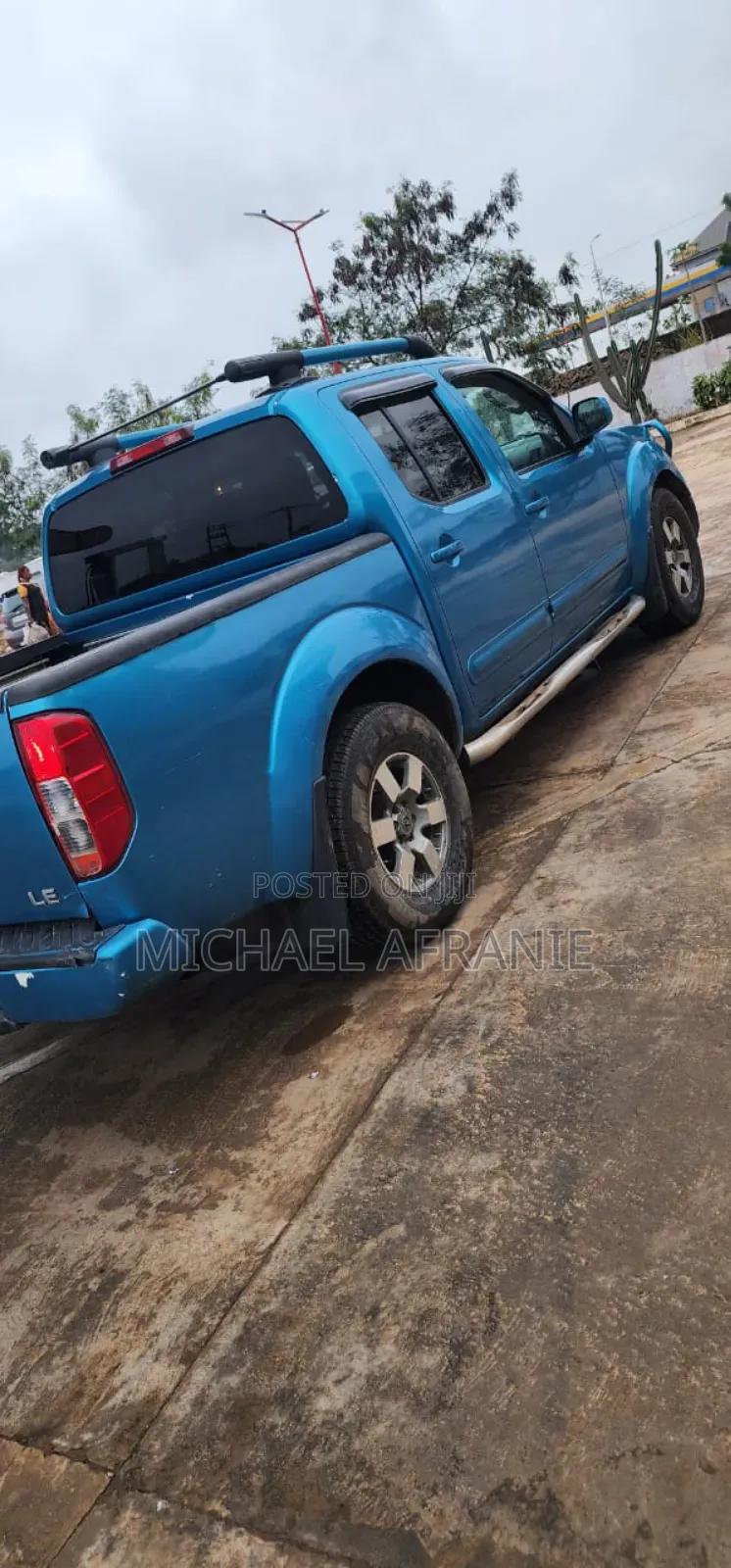 Nissan Frontier 2010 Blue