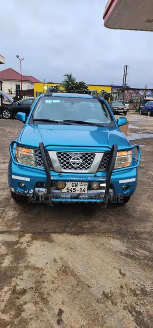 Nissan Frontier 2010 Blue