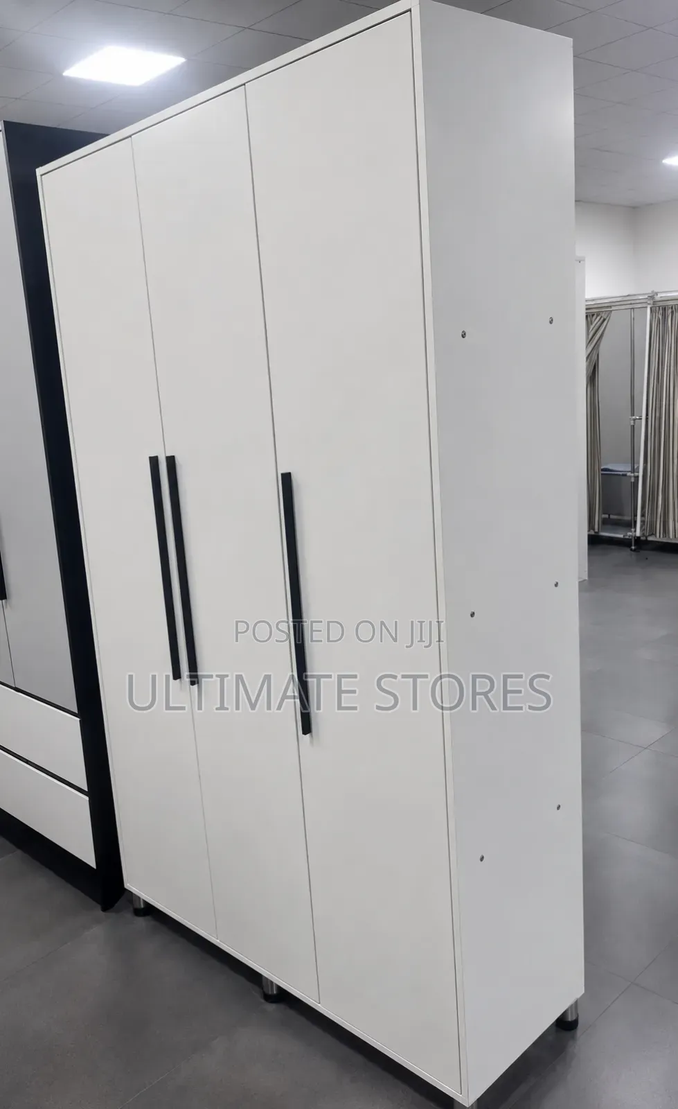 Three-in-One Wardrobe(Payment on Delivery)