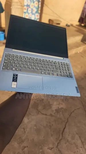 Laptop Lenovo Ideapad 3 4GB Intel Celeron SSD 500GB