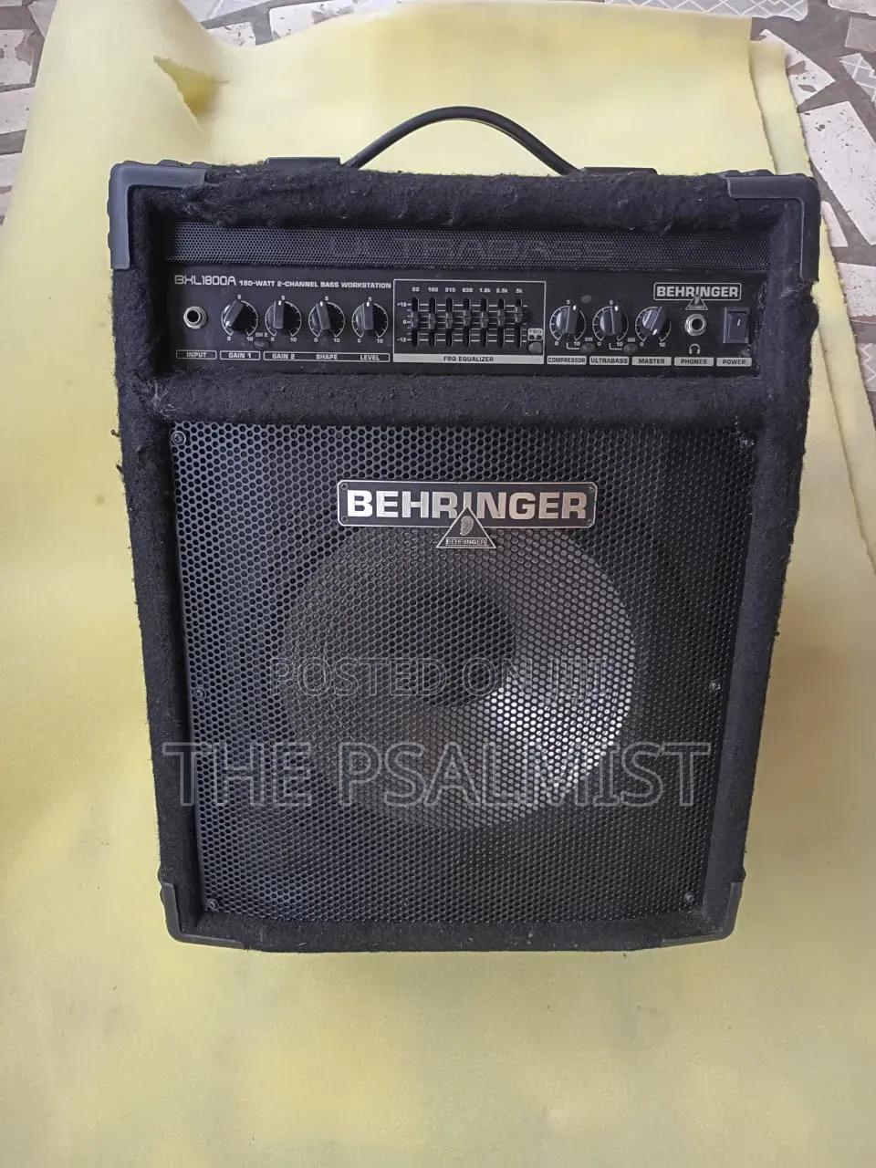 Behringer BXL 180-Watt 2Channel Ultra Bass Combo