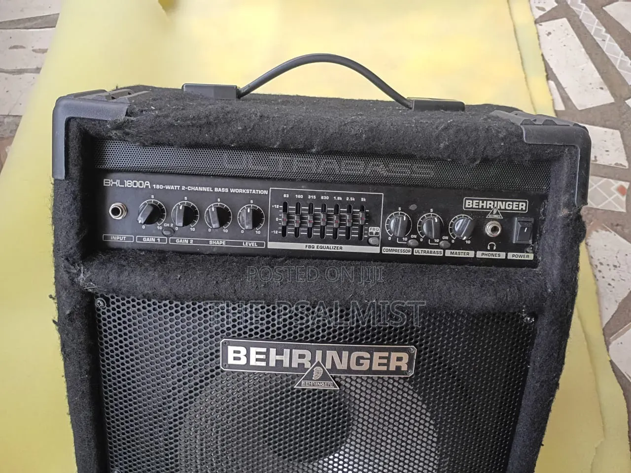 Behringer BXL 180-Watt 2Channel Ultra Bass Combo