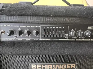 Behringer BXL 180-Watt 2Channel Ultra Bass Combo