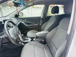 Hyundai Santa Fe 2016 White