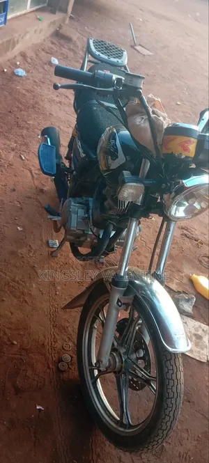 Royal RY150 2022 Black