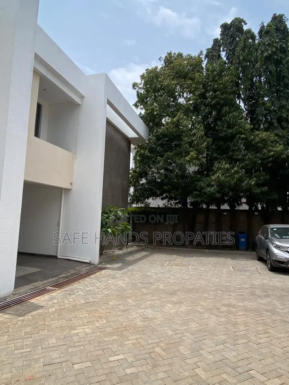 Furnished 3bdrm House in North Ridge, Accra Metropolitan for sale