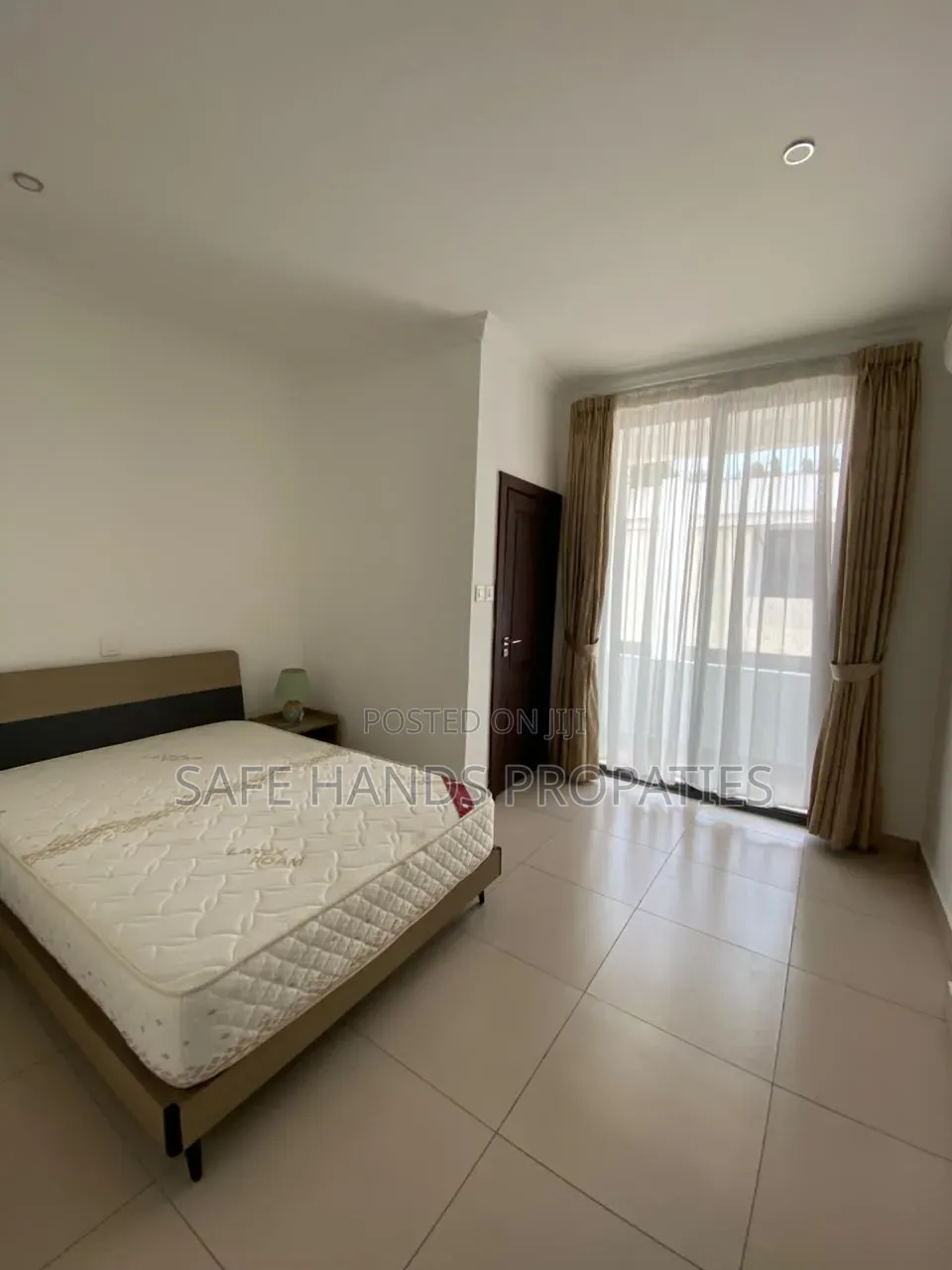 Furnished 3bdrm House in North Ridge, Accra Metropolitan for sale