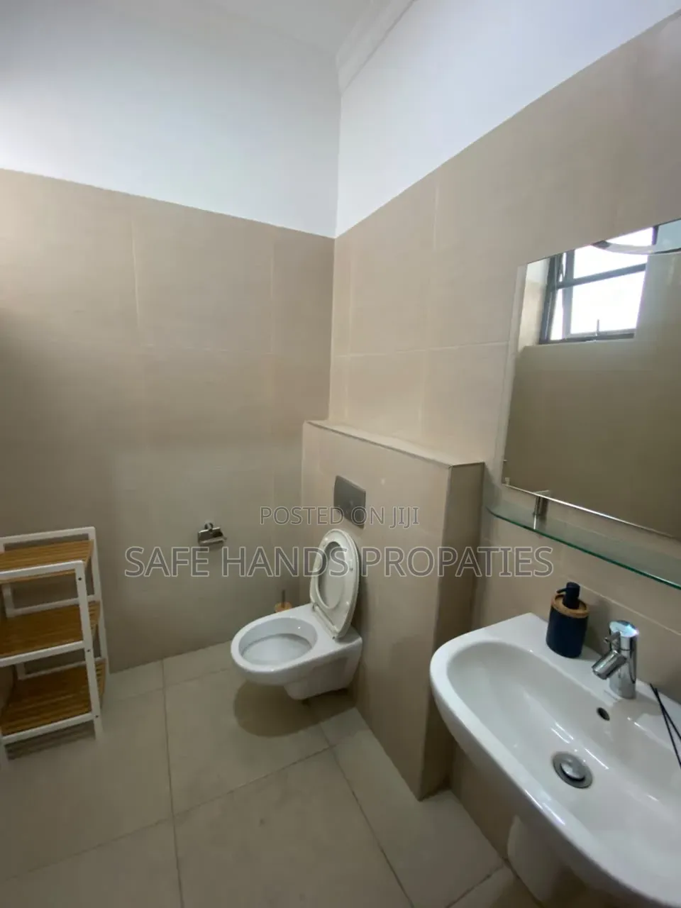 Furnished 3bdrm House in North Ridge, Accra Metropolitan for sale