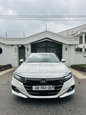Honda Accord Touring 2.0T 2022 White
