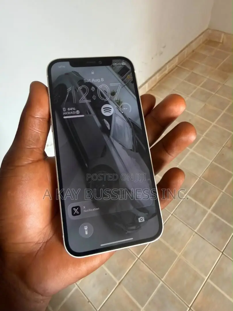 Apple iPhone 12 64 GB White