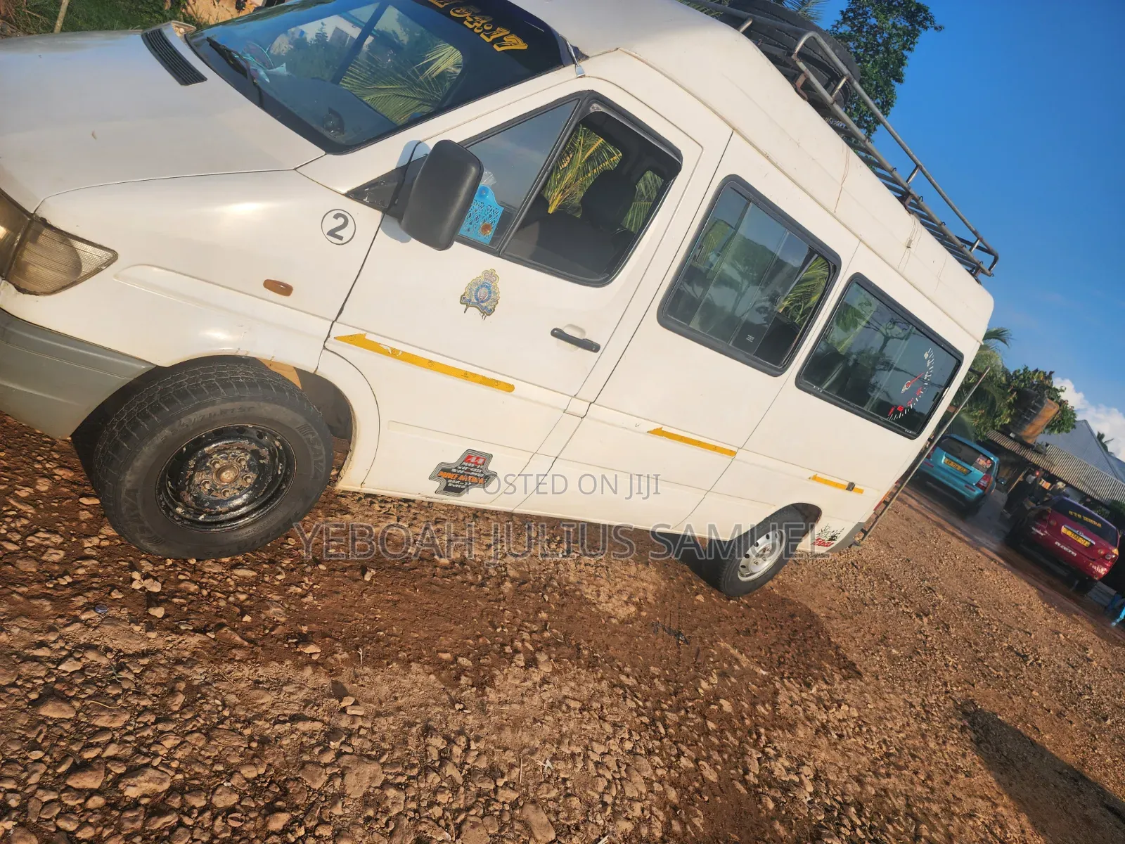 Mercedes-Benz 1422 2005 White