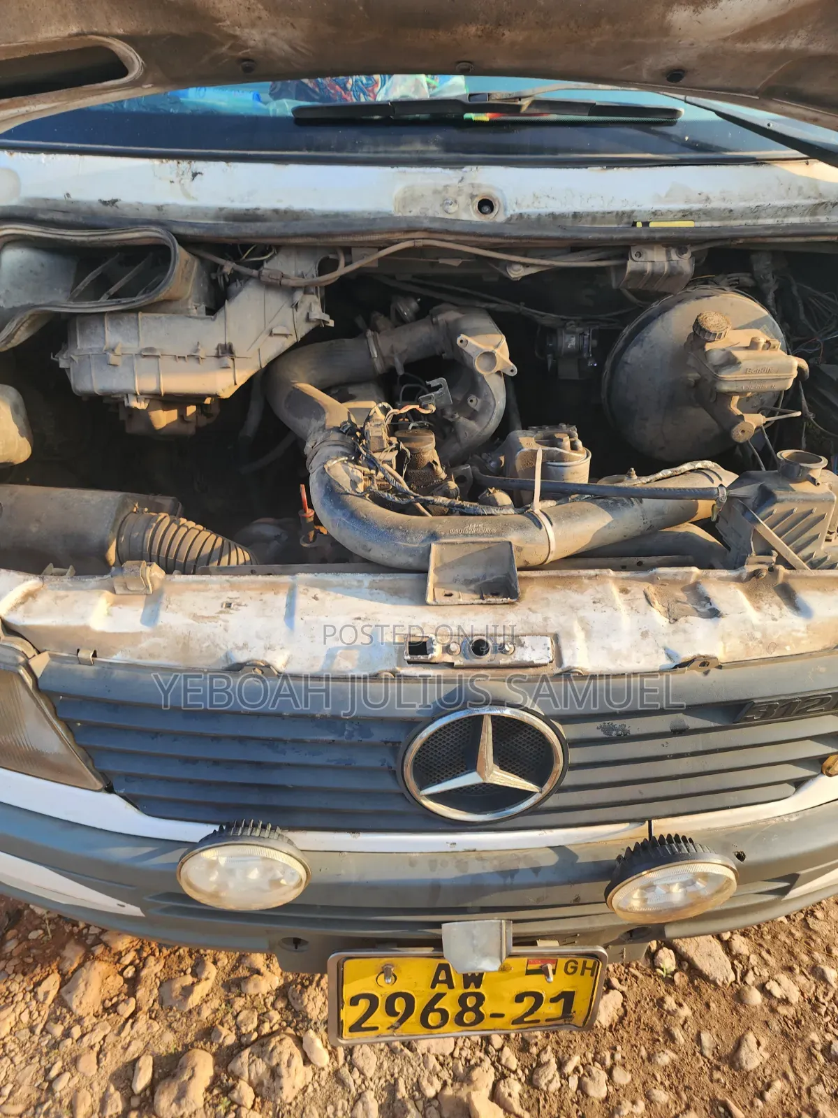 Mercedes-Benz 1422 2005 White