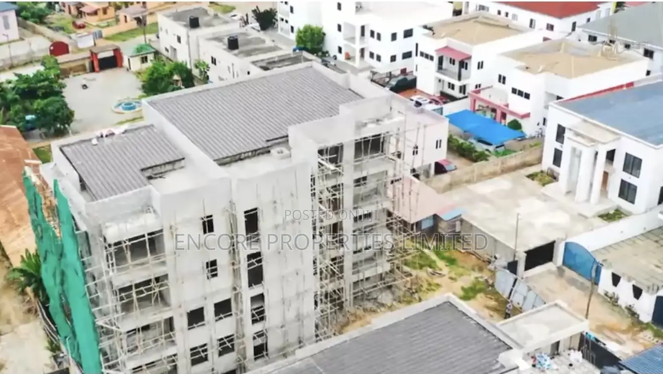 18bdrm Apartment in , Ability for sale