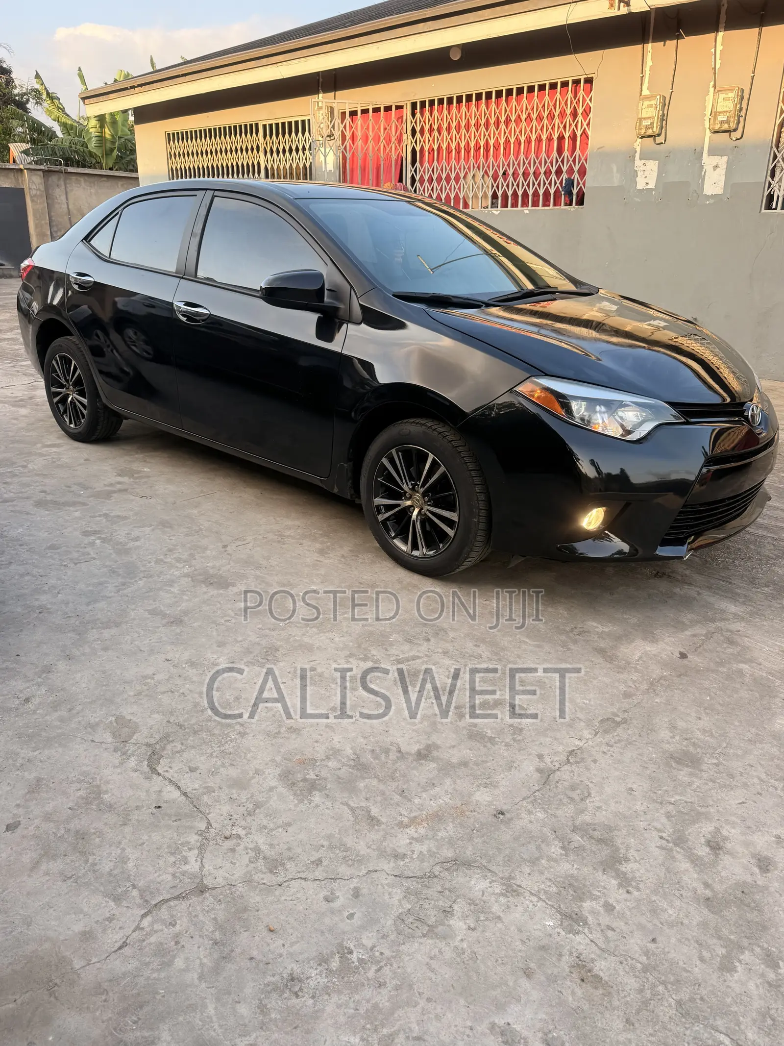 Toyota Corolla LE Eco Plus 4dr Sedan (1.8L 4cyl CVT) 2016 Black