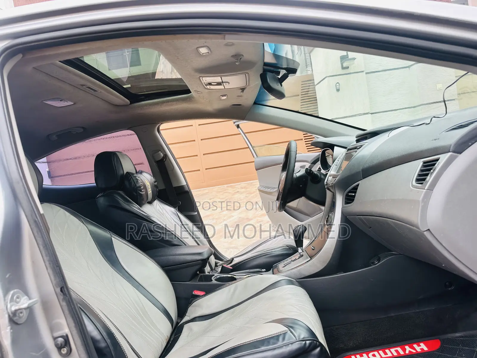 Hyundai Elantra Limited Sedan FWD (1.8L 4cyl 6A) 2013 Silver