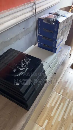 PS4 Standard