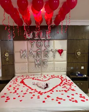 Simple Birthday Room Decor
