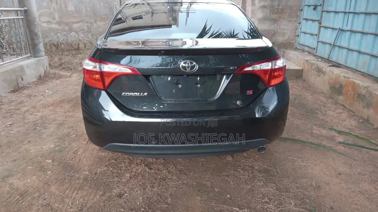 Toyota Corolla S 2016
