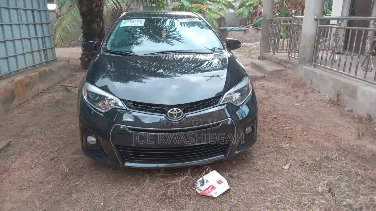 Toyota Corolla S 2016