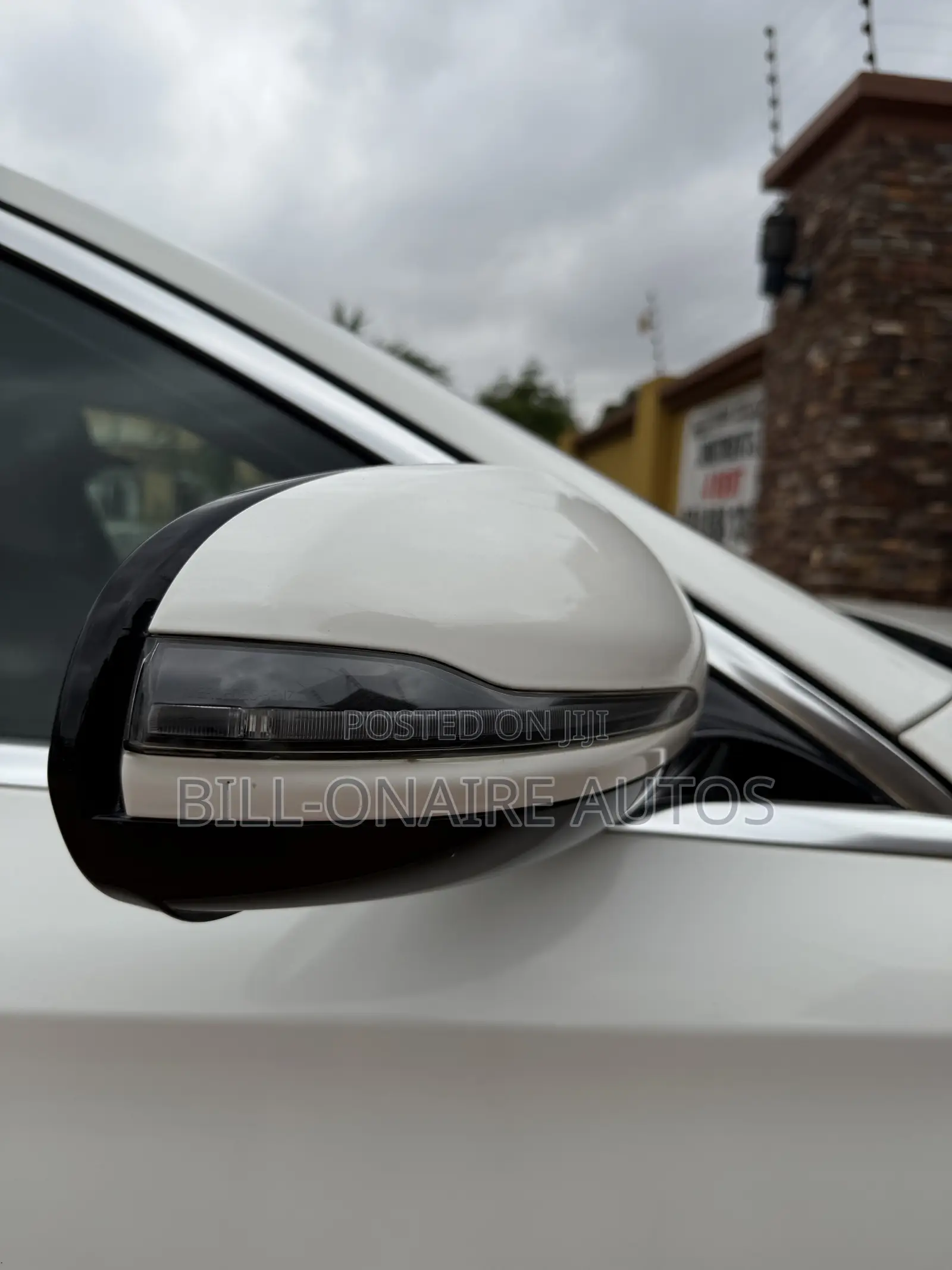 Mercedes-Benz E300 2018 White