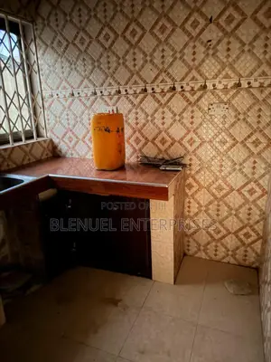 1bdrm Apartment in Golf City, Tema Metropolitan for rent