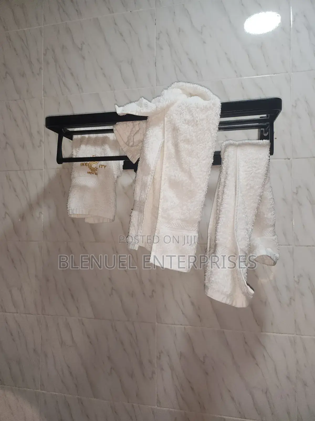 1bdrm Apartment in Golf City, Tema Metropolitan for rent