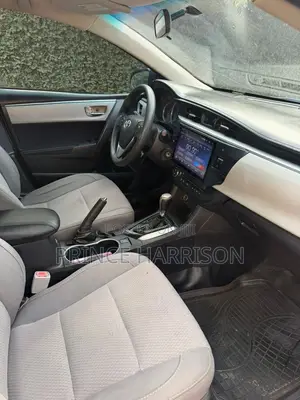 Toyota Corolla LE 4dr Sedan (1.8L 4cyl CVT) 2016 Gray