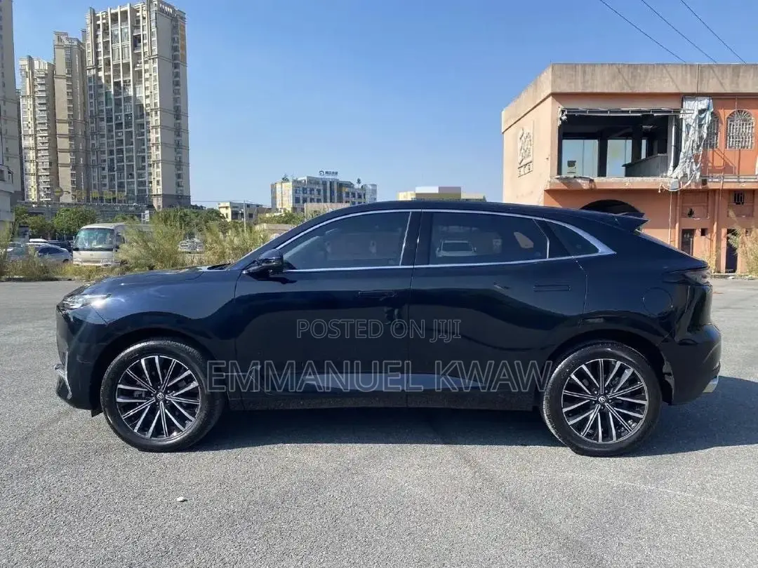 Changan UNI-T 1.5 FWD 2023 Black
