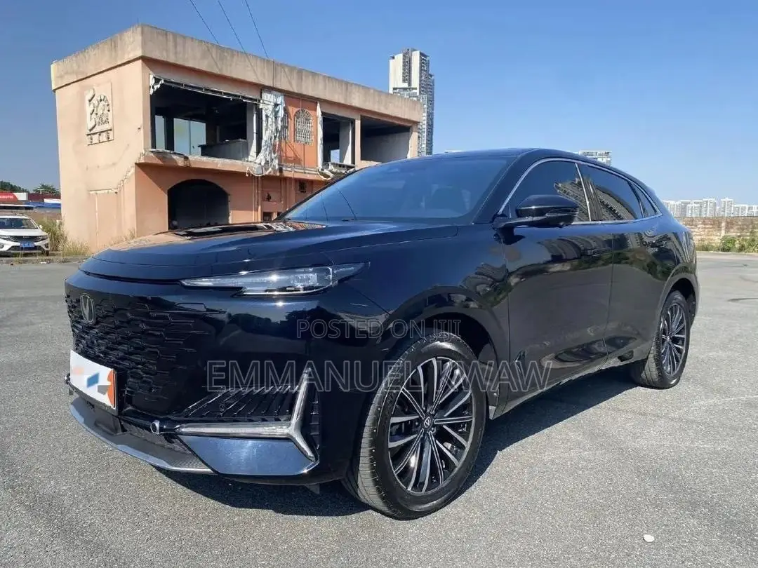 Changan UNI-T 1.5 FWD 2023 Black