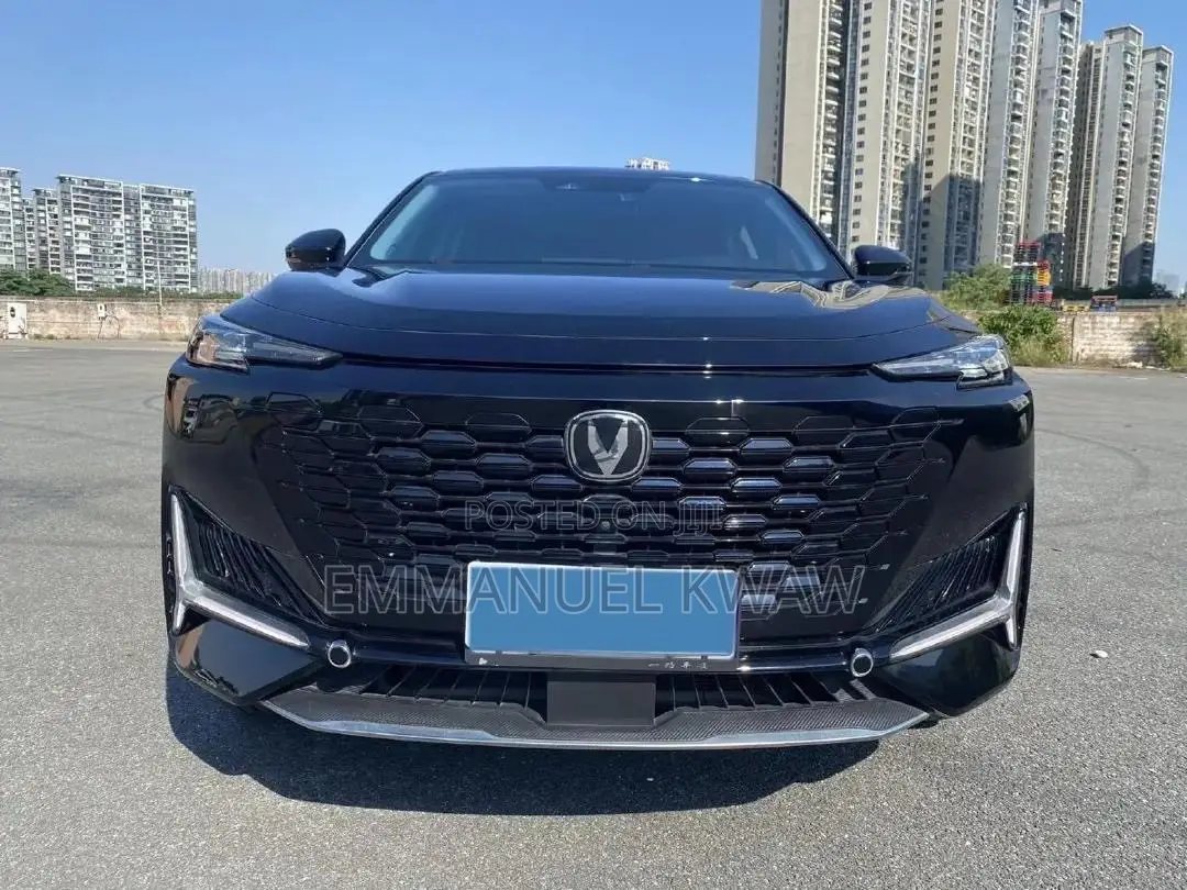 Changan UNI-T 1.5 FWD 2023 Black