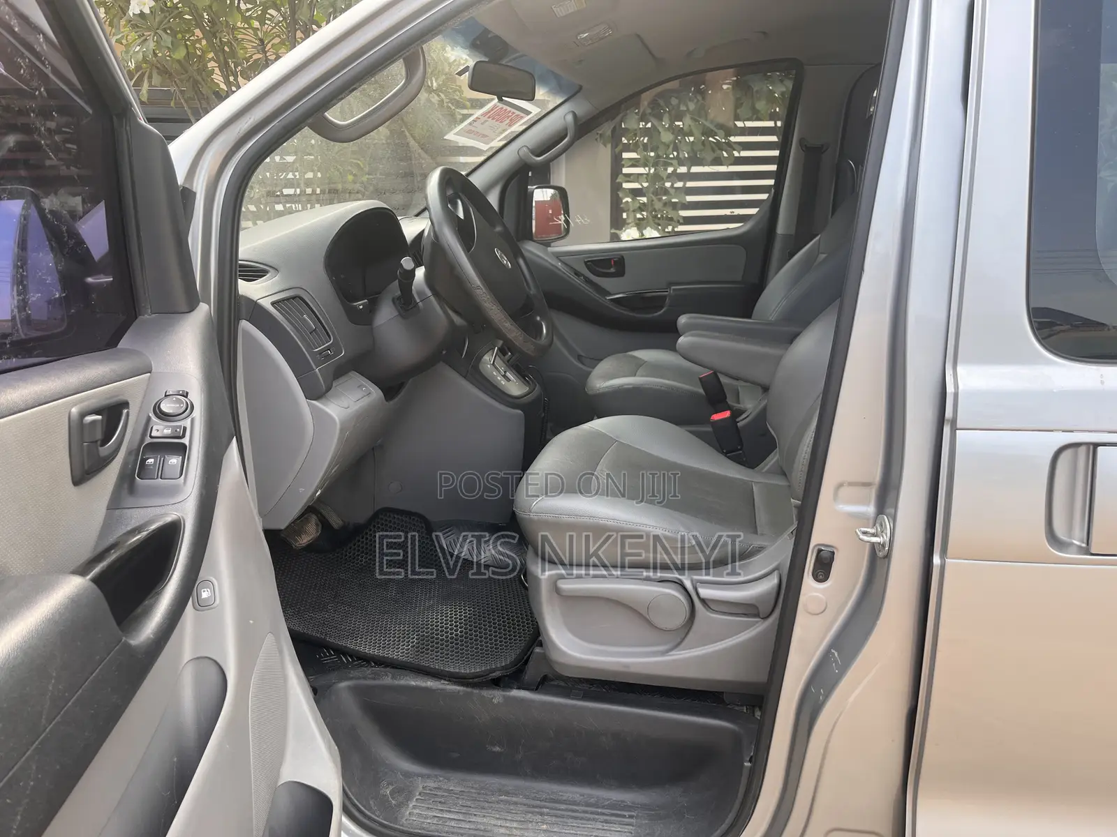 Hyundai H300 2015 Gray