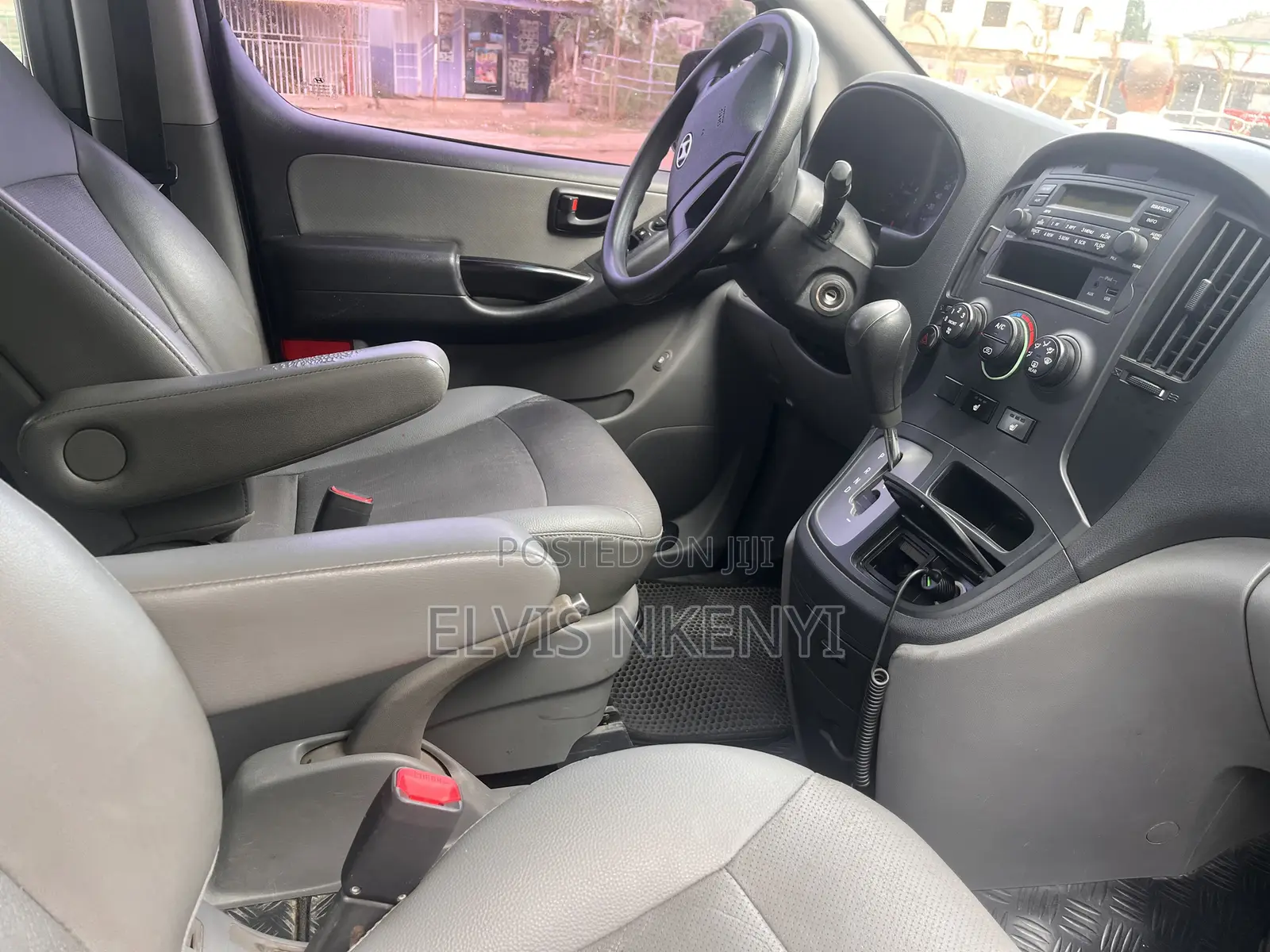 Hyundai H300 2015 Gray