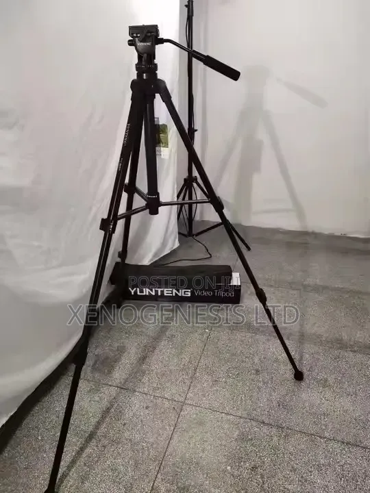 Yunteng VCT 880 Tripod Stand