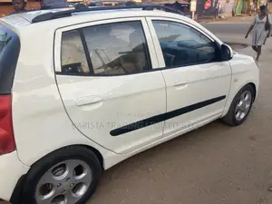 Kia Morning 2010 White