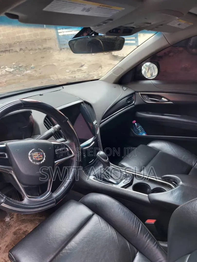 Cadillac Escalade 2013
