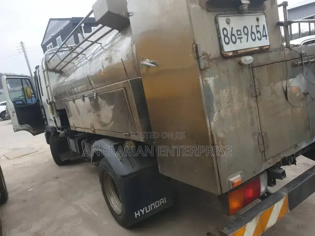 5 Ton Water/Feul Tanker