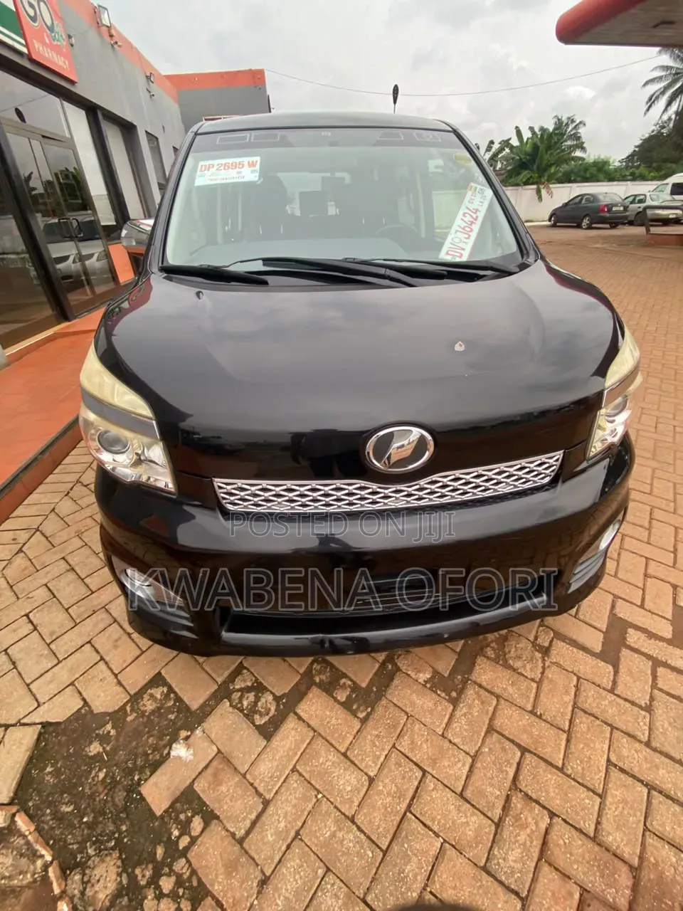Toyota Voxy 2013 Black