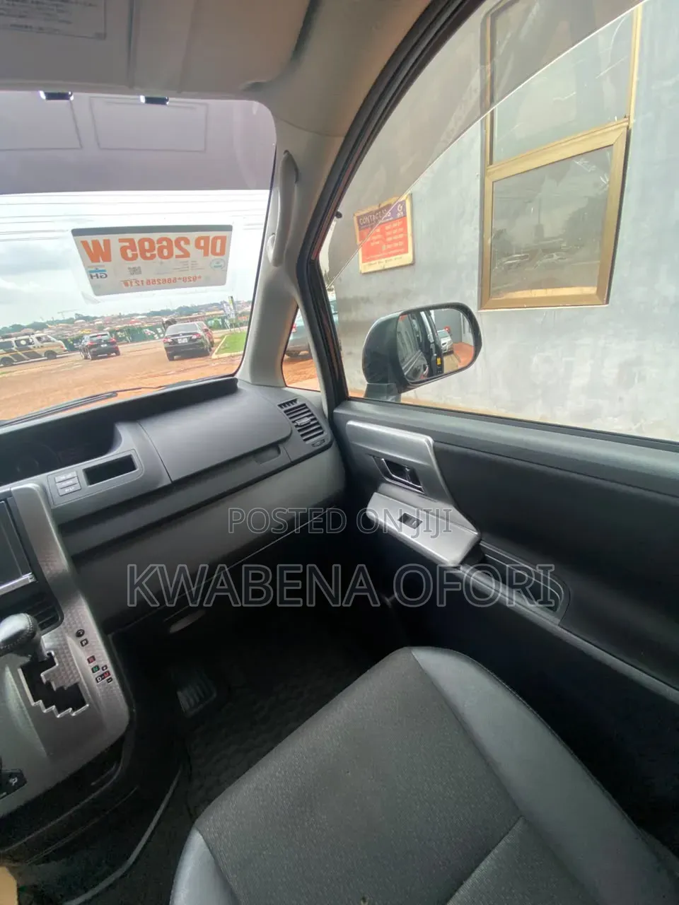 Toyota Voxy 2013 Black