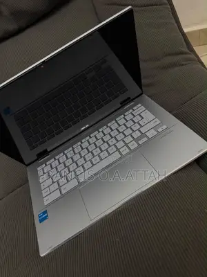 Laptop Asus Chromebook Flip C302CA 8GB Intel Core i3 SSD 256GB