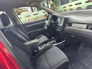 Mitsubishi Outlander 2017 Red