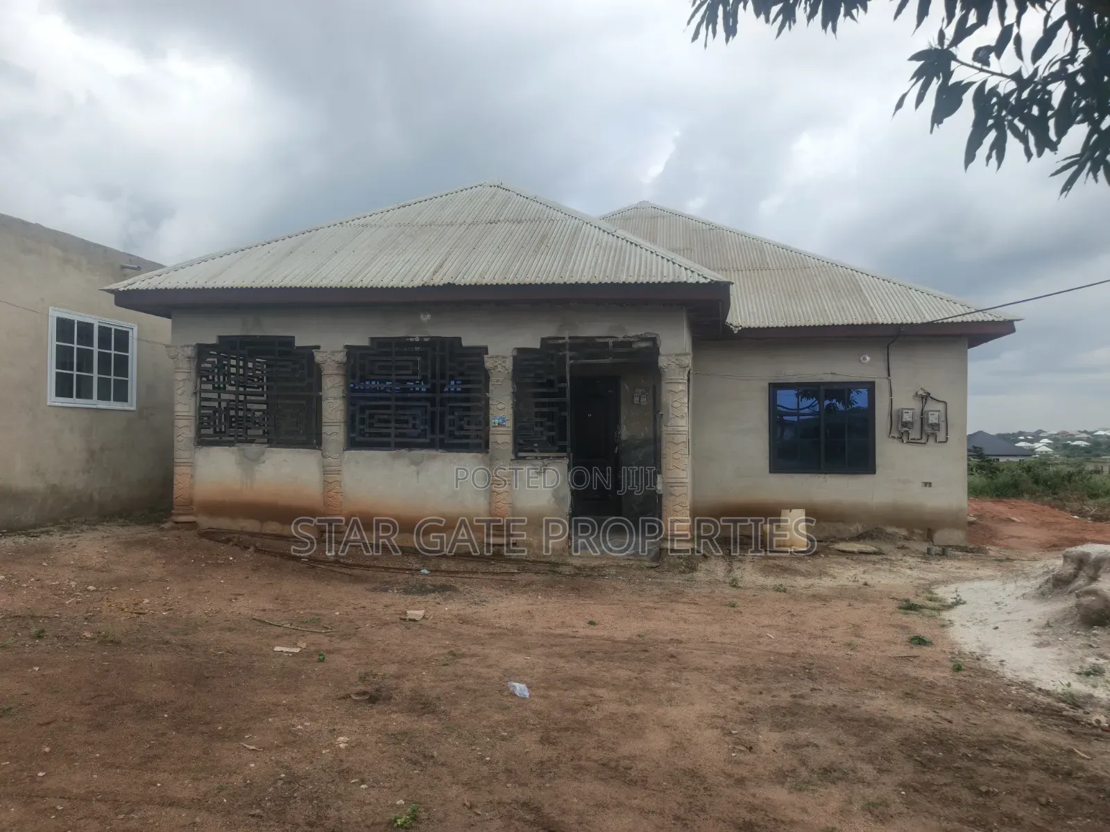 3bdrm House in Wadie Adwumakaase, Kumasi Metropolitan for sale